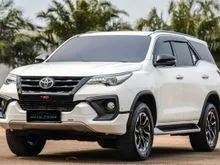 2018 Toyota Fortuner 2.4 TRD SUV