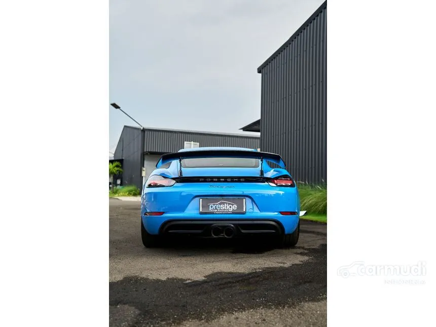 2023 Porsche 718 Cayman Coupe