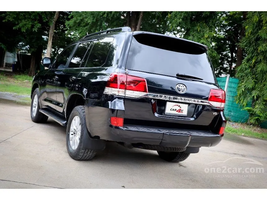 2018 Toyota LAND CRUISER AX SUV