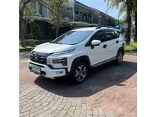 2025 Mitsubishi Xpander Cross 1.5 Premium MPV Matic Putih KM 19 Rb (ANTIK) TDP Minim