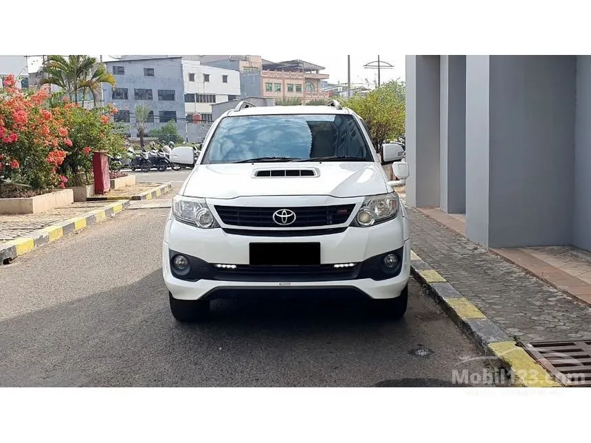 Jual Mobil Toyota Fortuner 2015 G TRD 2.5 di DKI Jakarta Automatic SUV Putih Rp 295.000.000