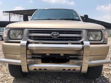 2002 Toyota Hilux 2.8 SR Pickup Truck
