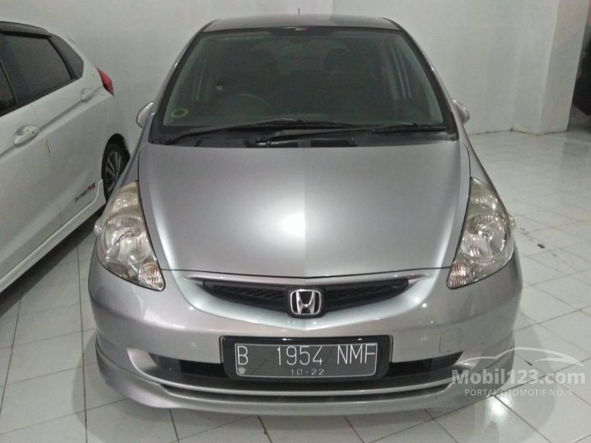 Jual Mobil  Honda  Jazz  2005 VTEC  1 5 di Yogyakarta 