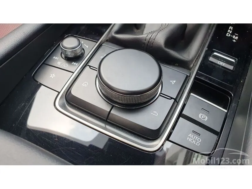 2025 Mazda 3 SKYACTIV-G Hatchback