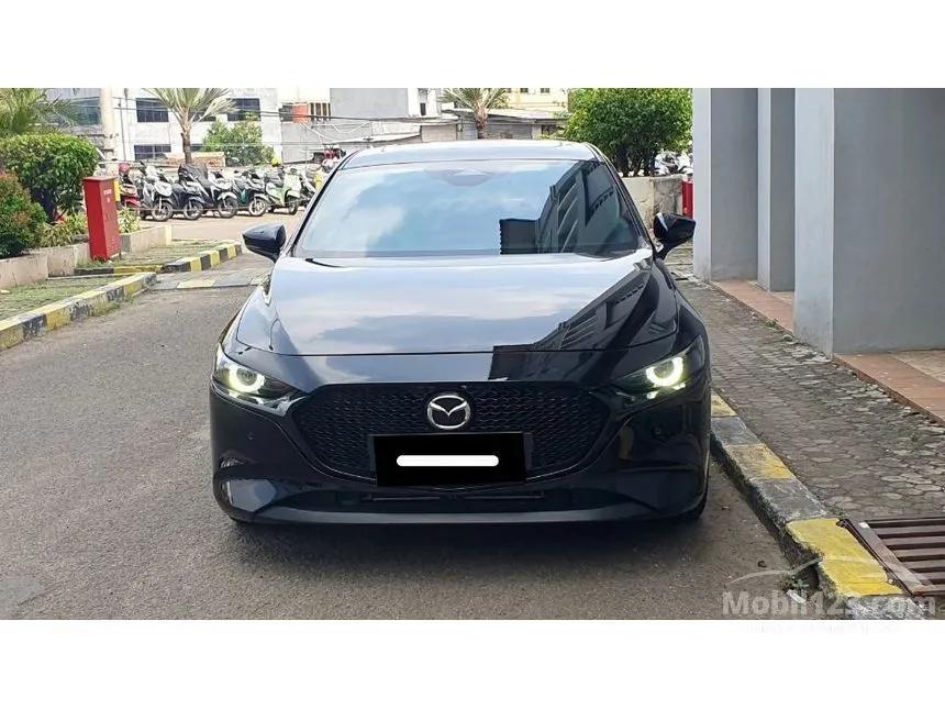 2025 Mazda 3 SKYACTIV-G Hatchback