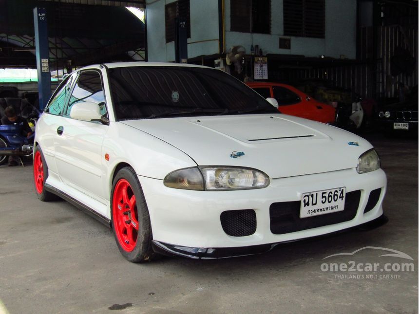 Mitsubishi colt 1994