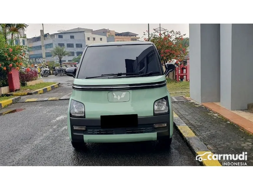 2023 Wuling Air EV Standard Range Hatchback