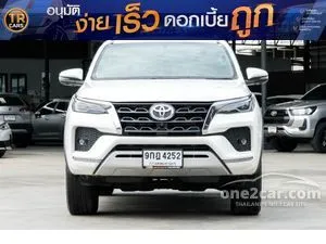 2021 Toyota FORTUNER 2.4 V SUV