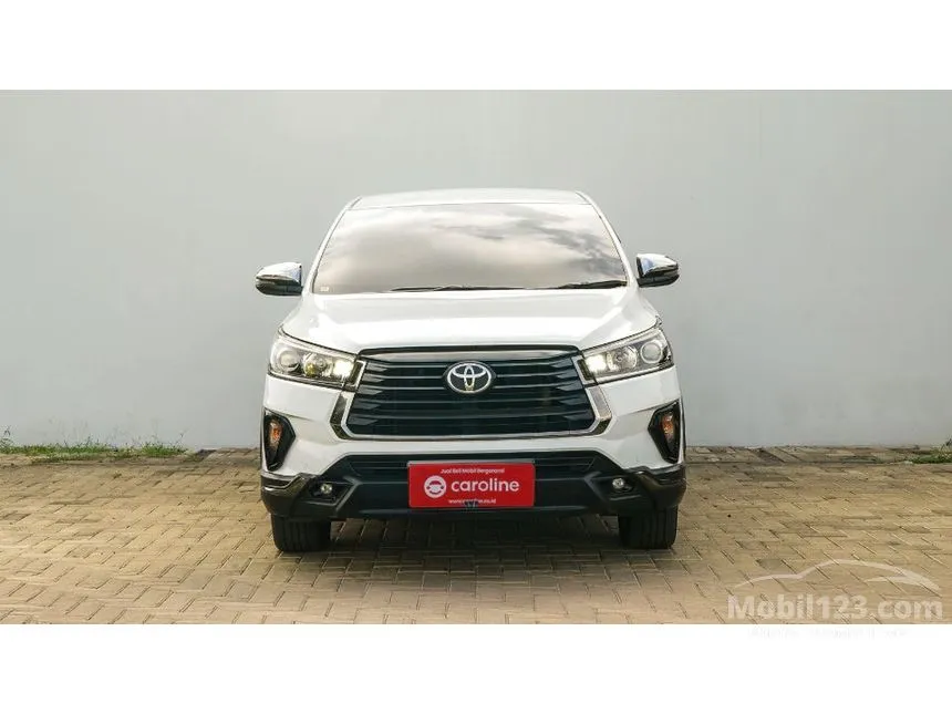 2021 Toyota Kijang Innova Venturer MPV