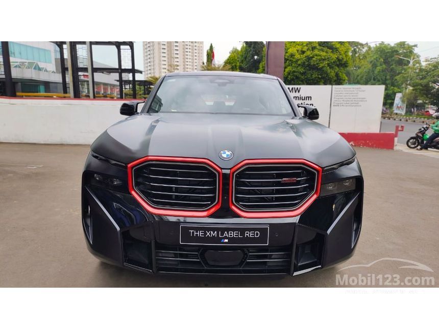 Jual Mobil BMW XM 2025 Label Red 4.4 di DKI Jakarta Automatic SUV Hitam ...