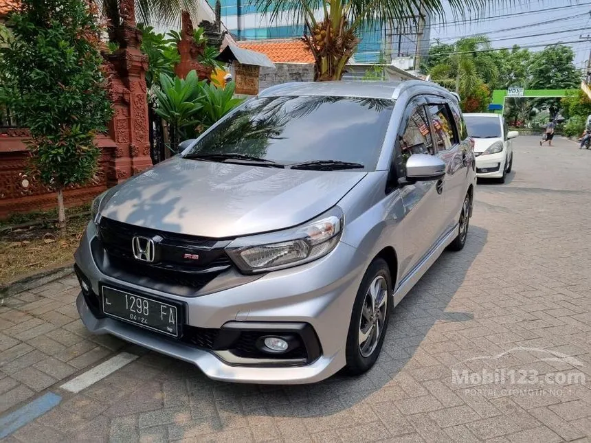 Jual Mobil Honda Mobilio 2018 RS 1.5 di Jawa Timur Automatic MPV Silver Rp 185.000.000