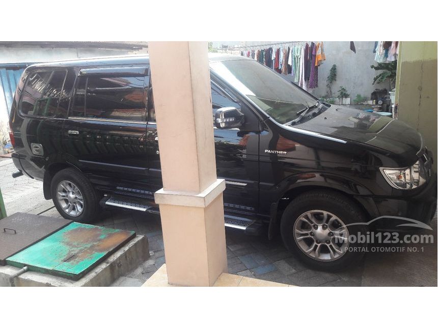 Jual Mobil  Isuzu  Panther  2012 LS  2  5  di Jawa Timur Manual 