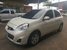 2015 Nissan March 1.2 (ปี 10-16) E Hatchback AT