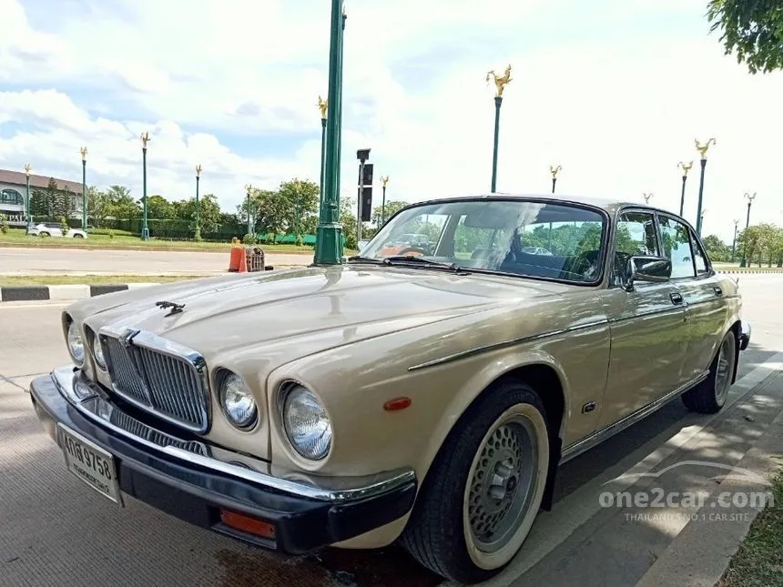 1988 Jaguar XJ6 L Sedan