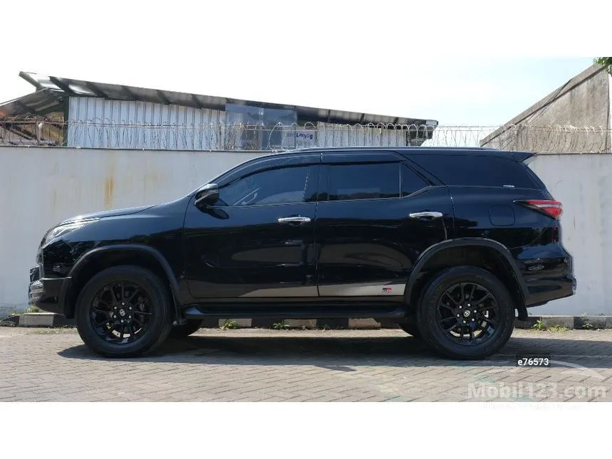2023 Toyota Fortuner VRZ 4X2 SUV