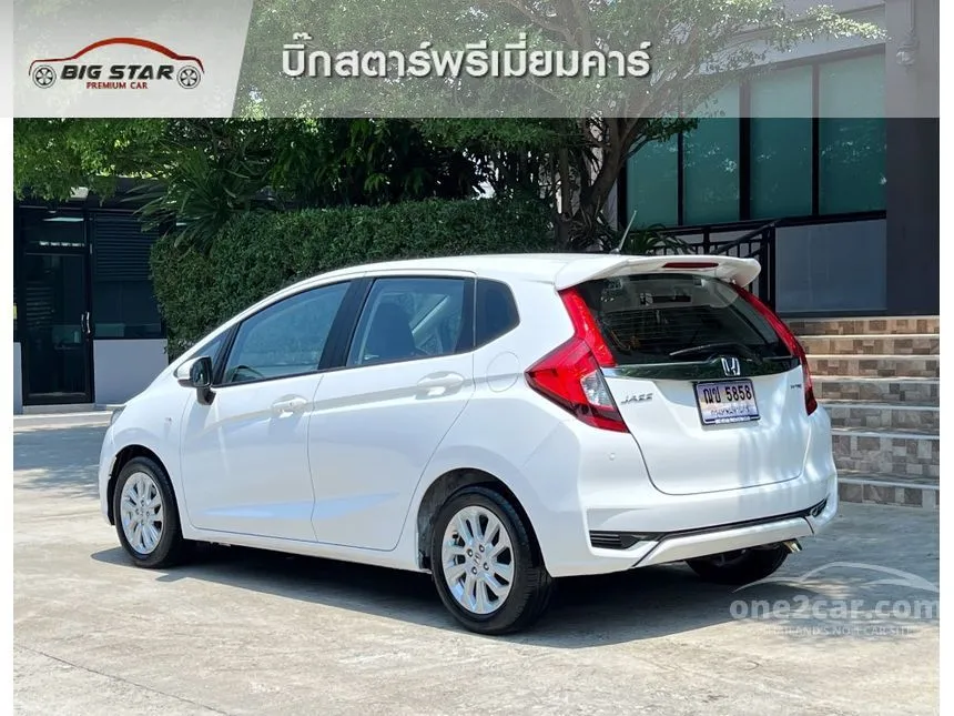 2018 Honda Jazz V+ i-VTEC Hatchback