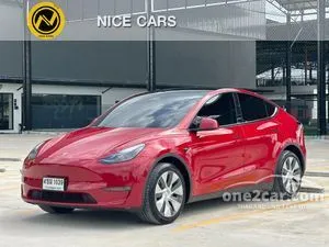 2024 TESLA Model Y Long Range SUV