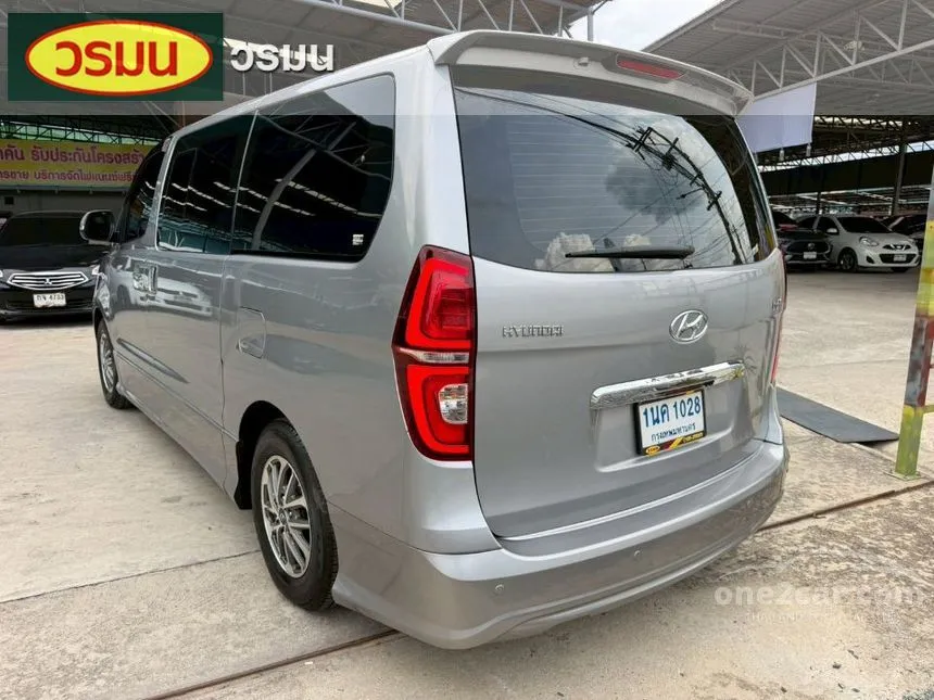 2019 Hyundai H-1 Elite Van