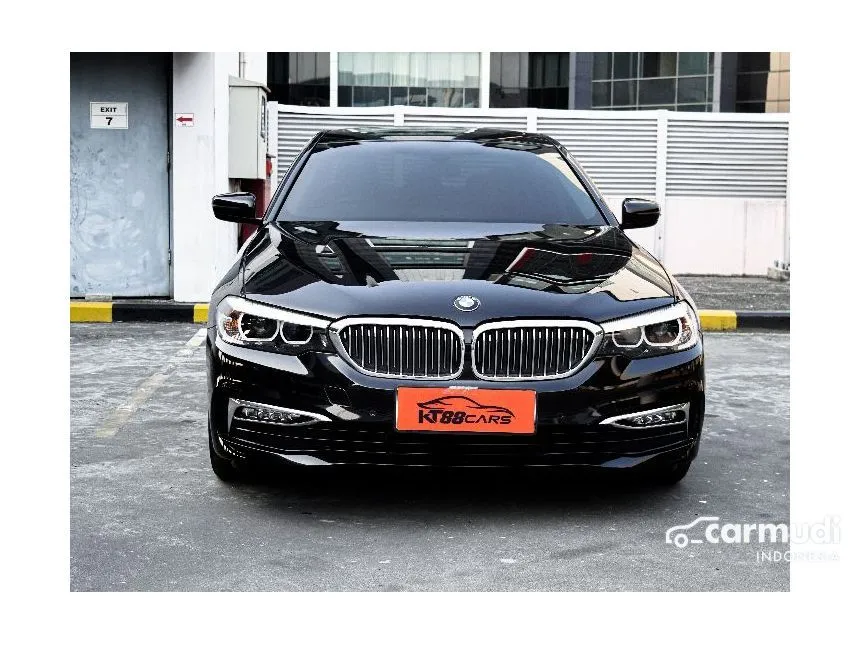 Jual Mobil BMW 530i 2017 Luxury 2.0 di DKI Jakarta Automatic Sedan Hitam Rp 666.000.000