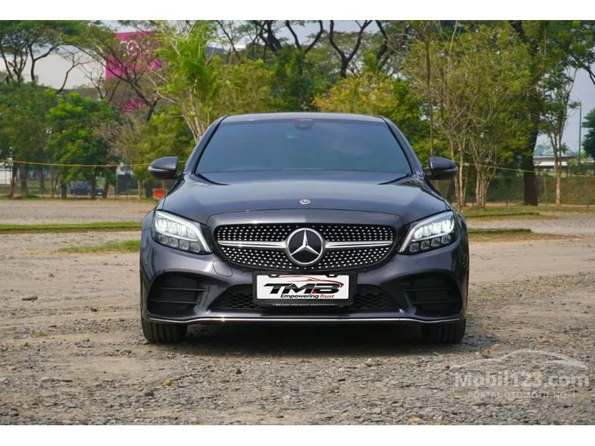 2020 Mercedes-Benz C200 AMG Final Edition Sedan