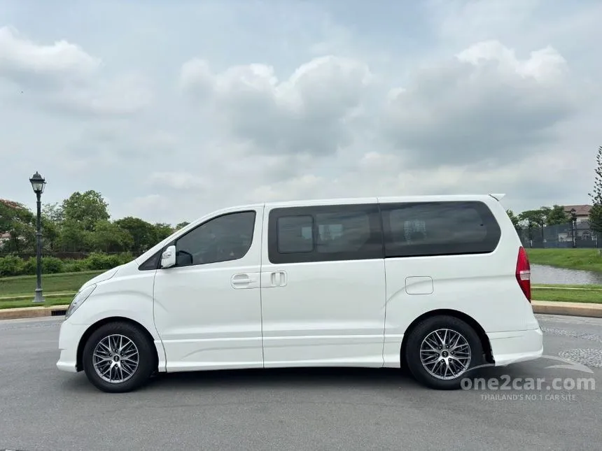 2018 Hyundai H-1 Limited II Van