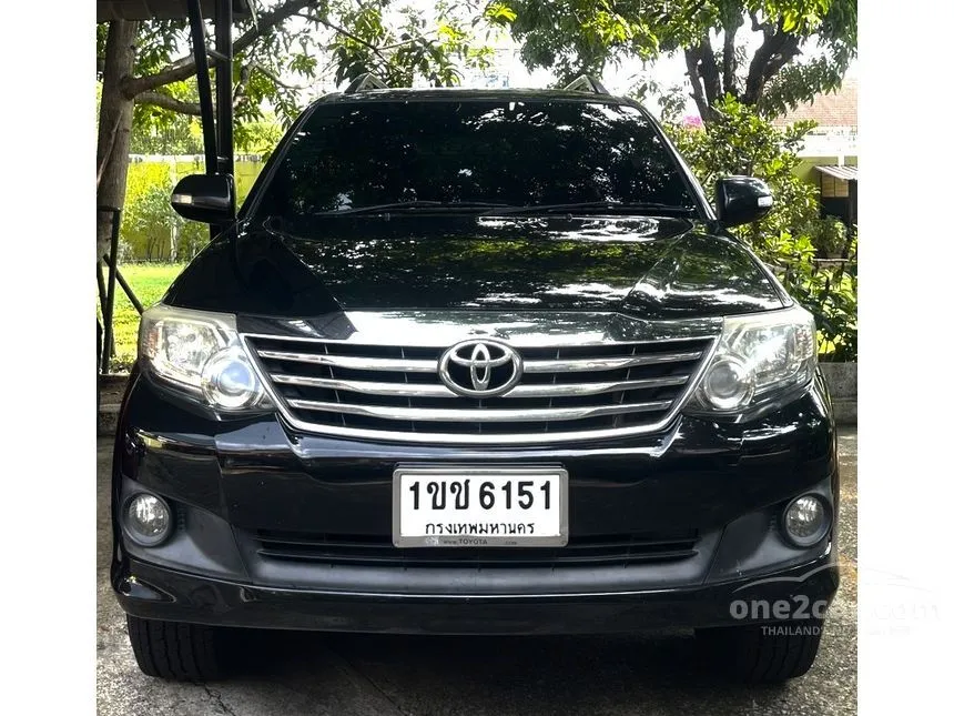 2013 Toyota FORTUNER V SUV