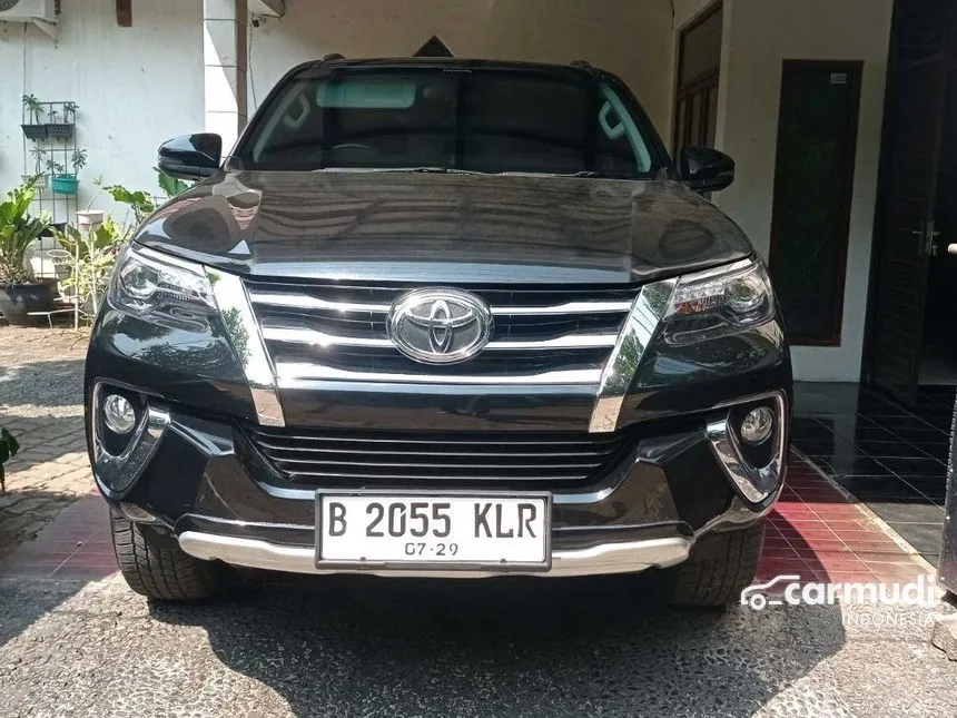 Jual Mobil Toyota Fortuner 2020 VRZ 2.4 di Jawa Barat Automatic SUV Hitam Rp 411.000.000