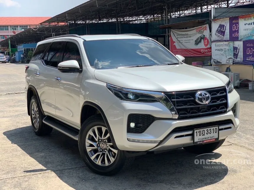2020 Toyota FORTUNER V SUV