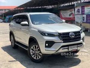 2020 Toyota FORTUNER 2.4 V SUV