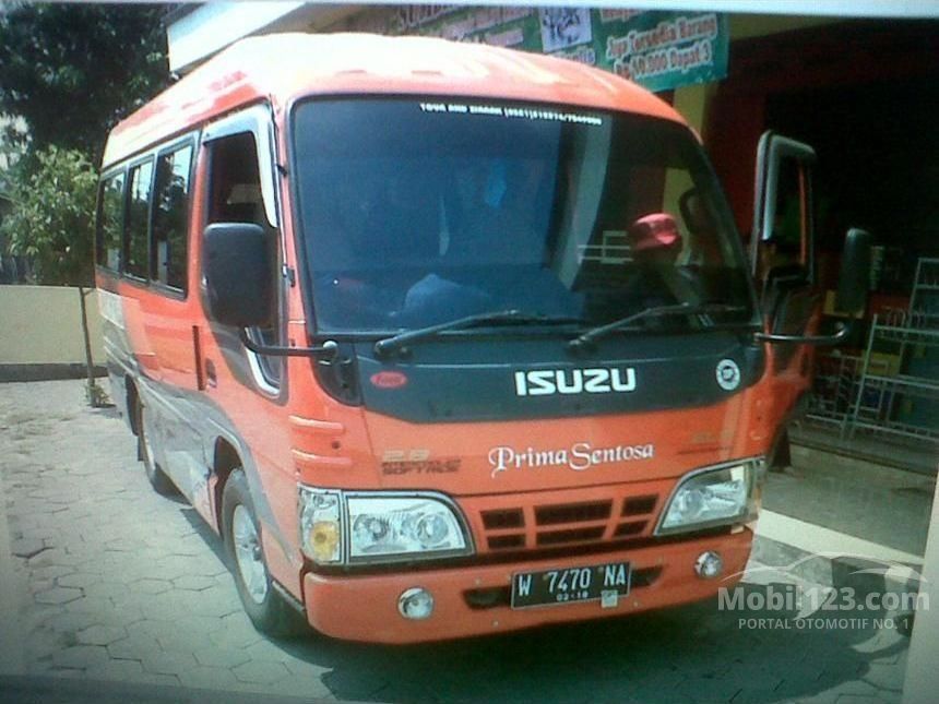 Jual Mobil Isuzu Elf 2006 2.5 di Jawa Timur Manual Minibus 