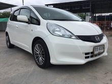 2011 Honda Jazz 1.5 (ปี 08-14) V i-VTEC Hatchback AT