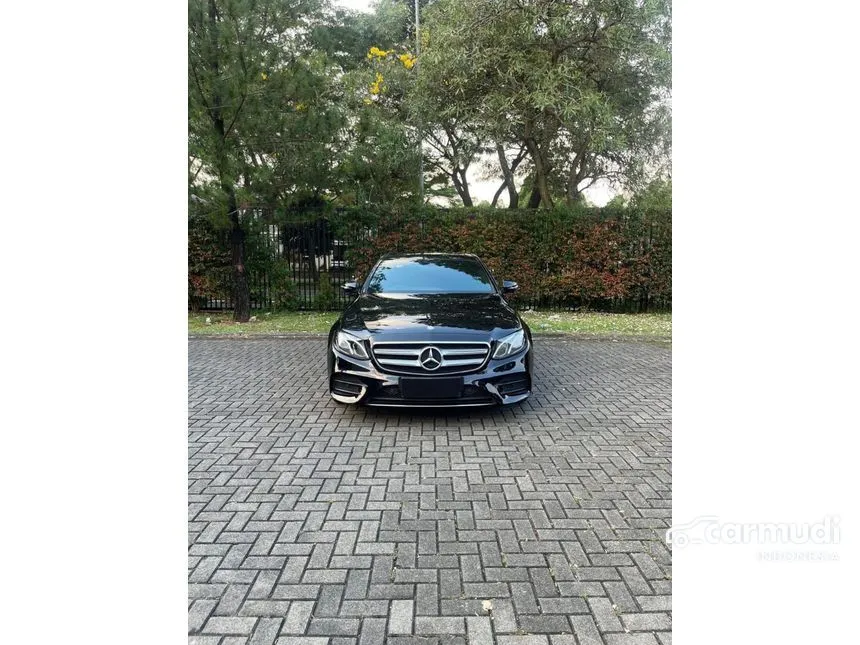 2017 Mercedes-Benz E300 AMG Line Sedan