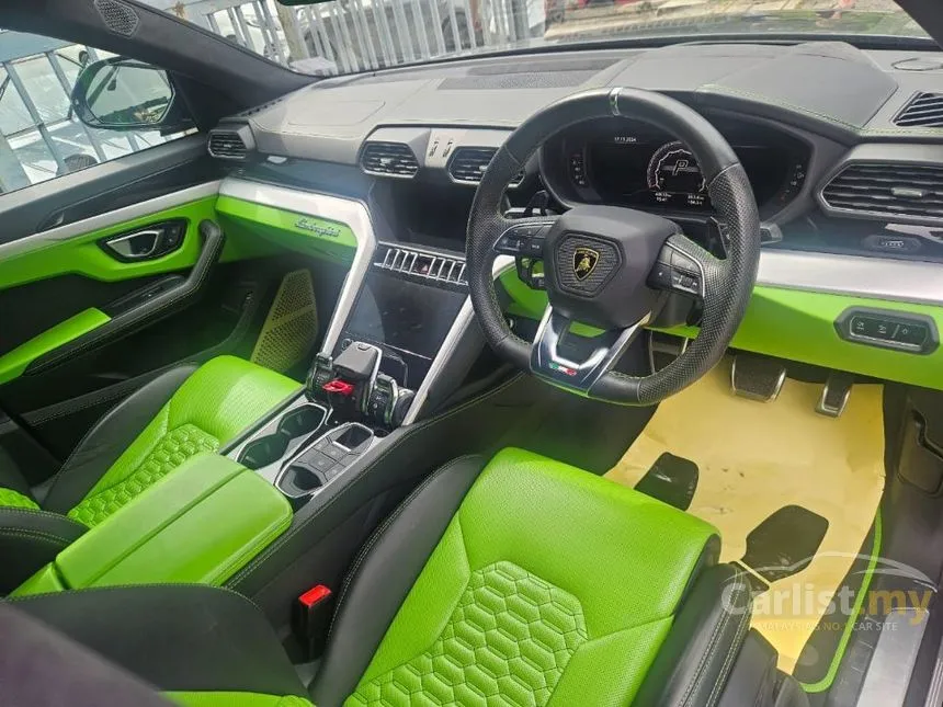 2019 Lamborghini Urus SUV