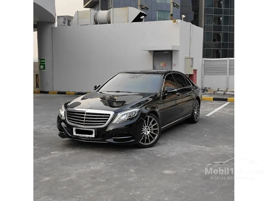 2016 Mercedes-Benz S400L Exclusive Sedan