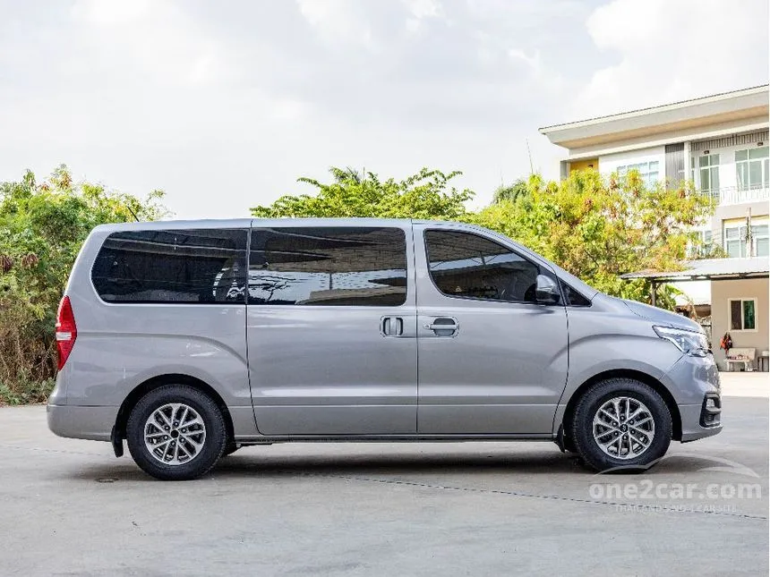 2020 Hyundai H-1 Touring Van