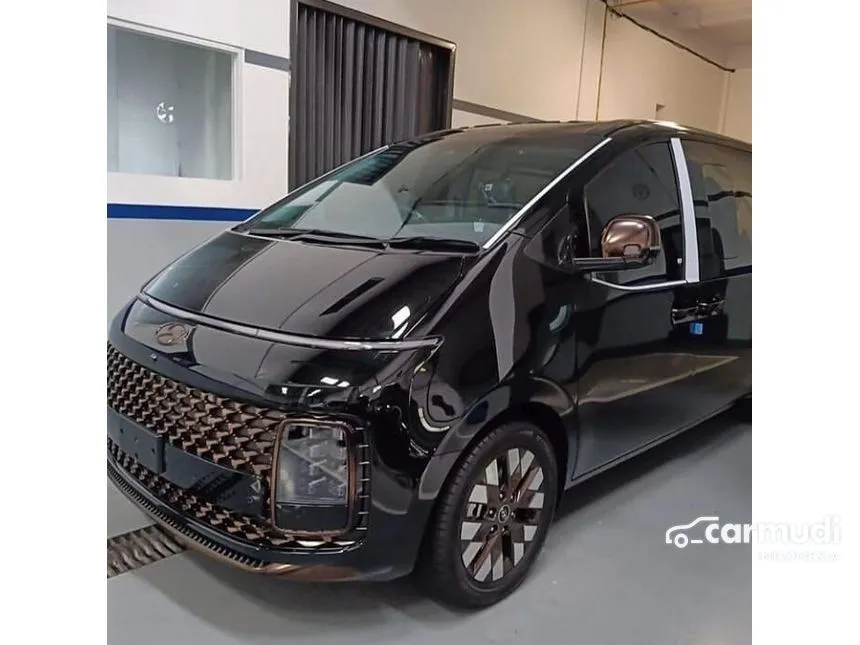 2024 Hyundai Staria Signature 7 Wagon