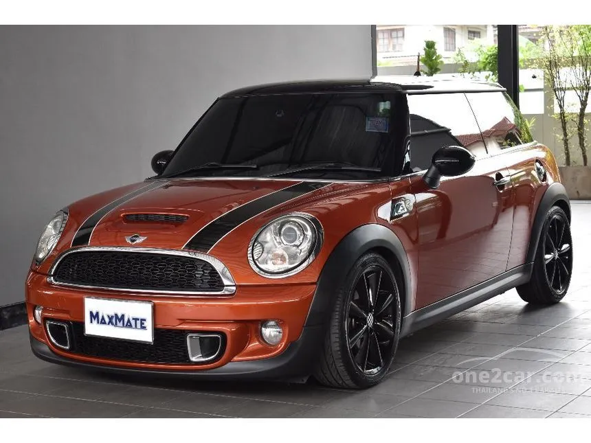 2011 Mini Cooper S Hatchback