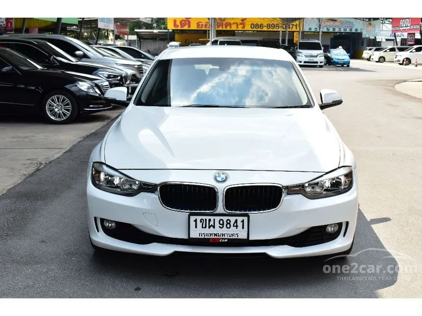 2014 BMW 320i Sedan