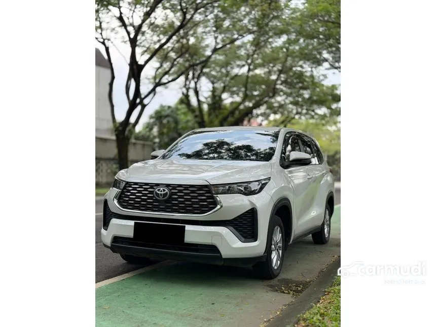 2023 Toyota Kijang Innova Zenix V HV (Premium Color) MPV
