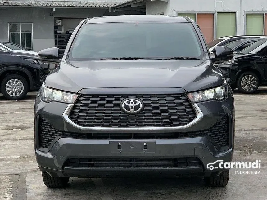 Jual Mobil Toyota Kijang Innova Zenix 2024 G 2.0 di Banten Automatic Wagon Abu