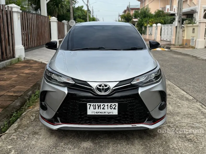 2021 Toyota YARIS Sport Hatchback