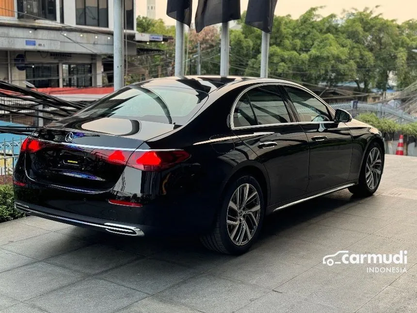 2024 Mercedes-Benz E200 Exclusive Line Sedan