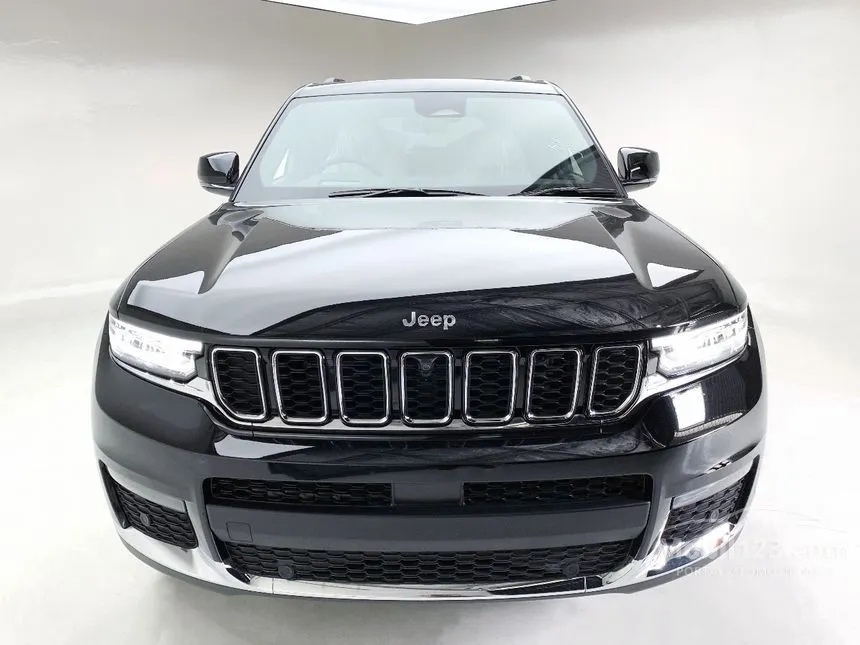 Jual Mobil Jeep Grand Cherokee 2025 Limited 3.6 di DKI Jakarta Automatic SUV Hitam Rp 1.600.000.000