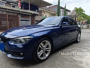 2019 BMW 320i 2.0 Sport Shadow Edition Sedan