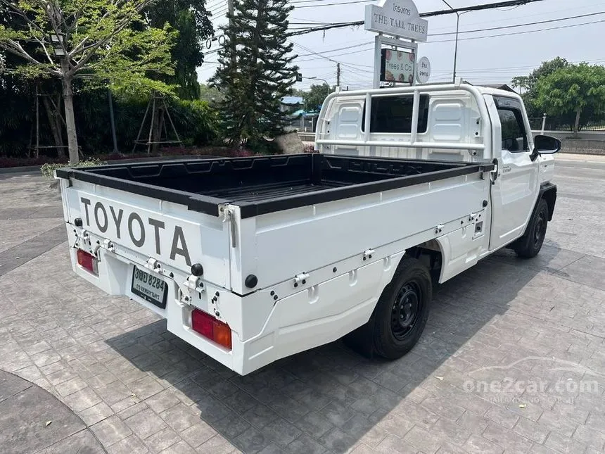 2024 Toyota Hilux Champ Attractive Package Pickup