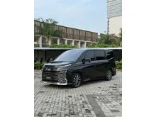 2023 Toyota Voxy 2.0 (Premium Color) MPV
