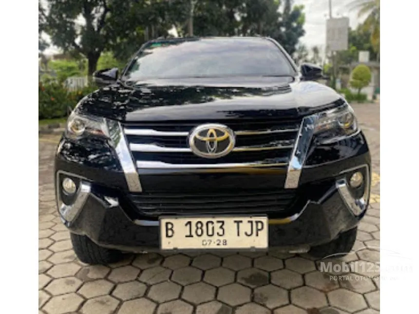 Jual Mobil Toyota Fortuner 2018 VRZ 4X2 2.4 di DKI Jakarta Automatic SUV Hitam Rp 357.000.000