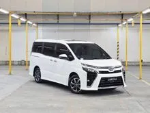 2020 Toyota Voxy 2.0 MPV Garansi DP Minim