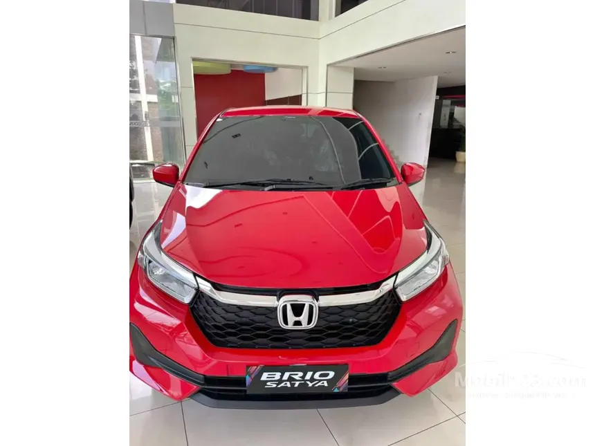 Jual Mobil Honda Brio 2024 E Satya 1.2 di Jawa Barat Automatic Hatchback Merah Rp 150.000.000
