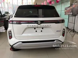 2025 Suzuki Grand Vitara 1.5 GX (Two Tone) SUV